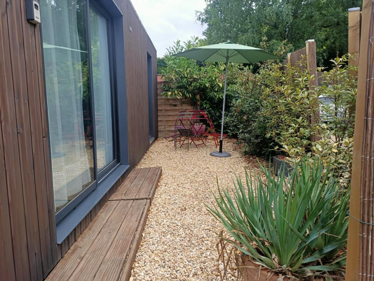 Montmerle-sur-Saone Studio De Jardin "Le Temps D Une Pause" Jusqu'A 4 Personnes En Face Du Beaujolais - Climatisation Et Borne Recharge Vehicule Electrique מראה חיצוני תמונה